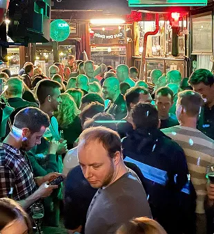 Cafedenengel - event - party with friends