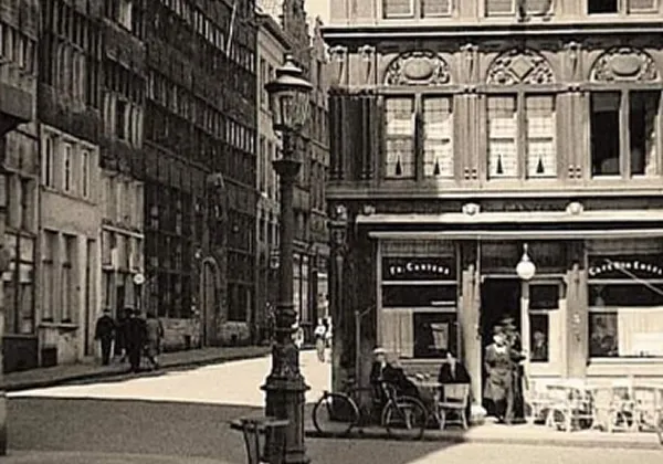 Cafedenengel - history - opening section